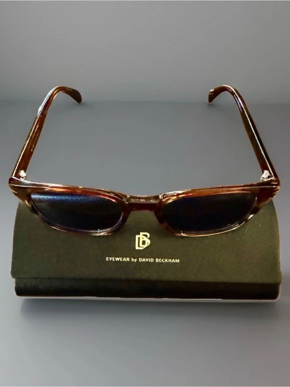 ⚡️NEW David Beckham DB1062/S EX4KU Sunglasses in Brown Horn with Blue Lenses⚡️